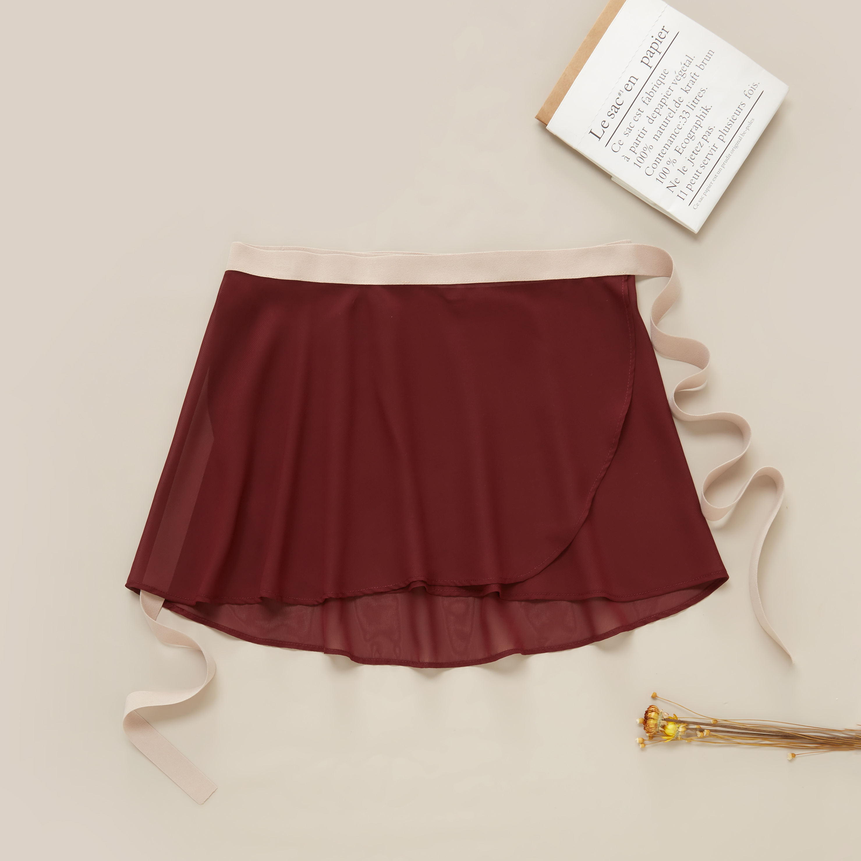 ' The Contrast ' wide waistband short skirt