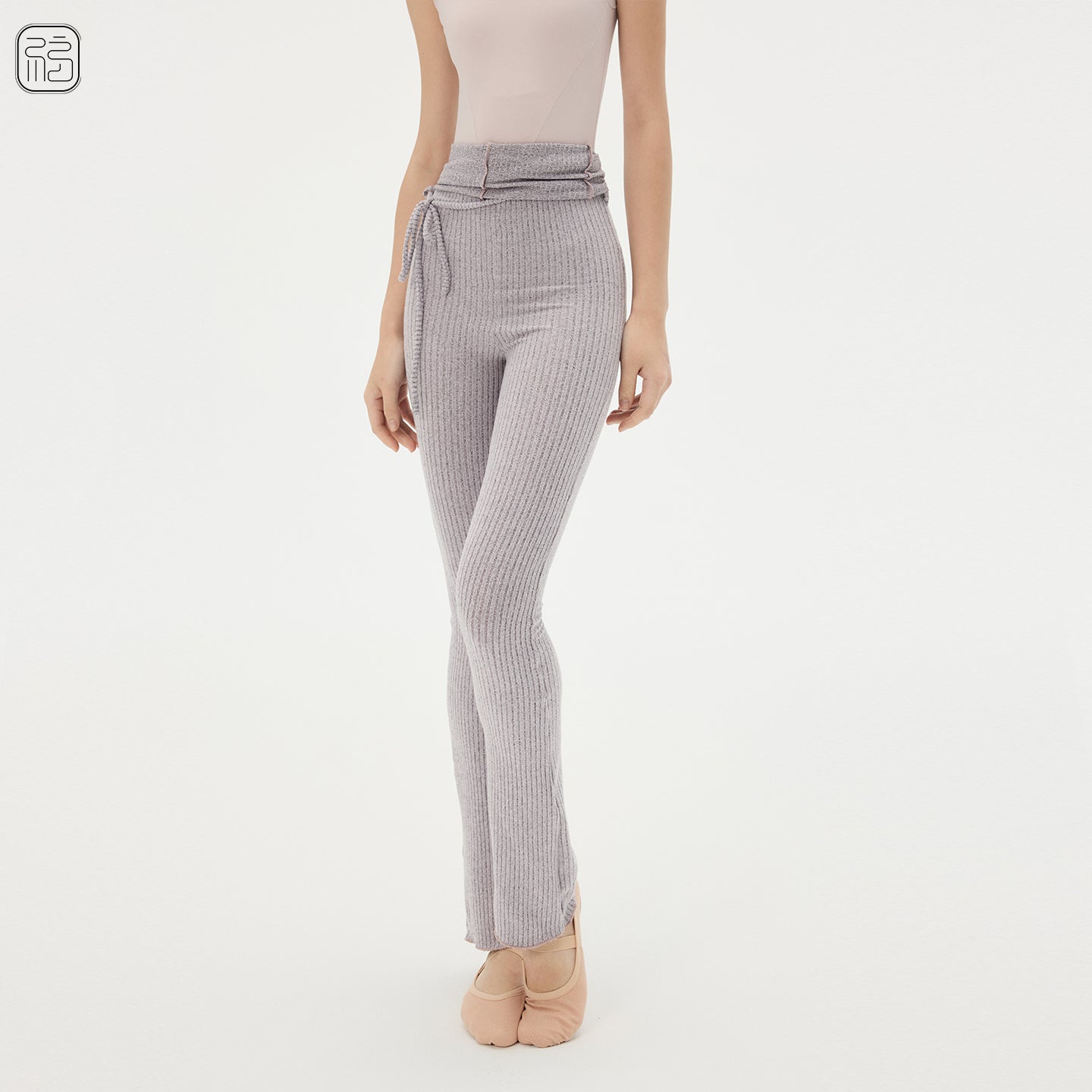 ‘ The Warm ' light weight pants with extended waist line