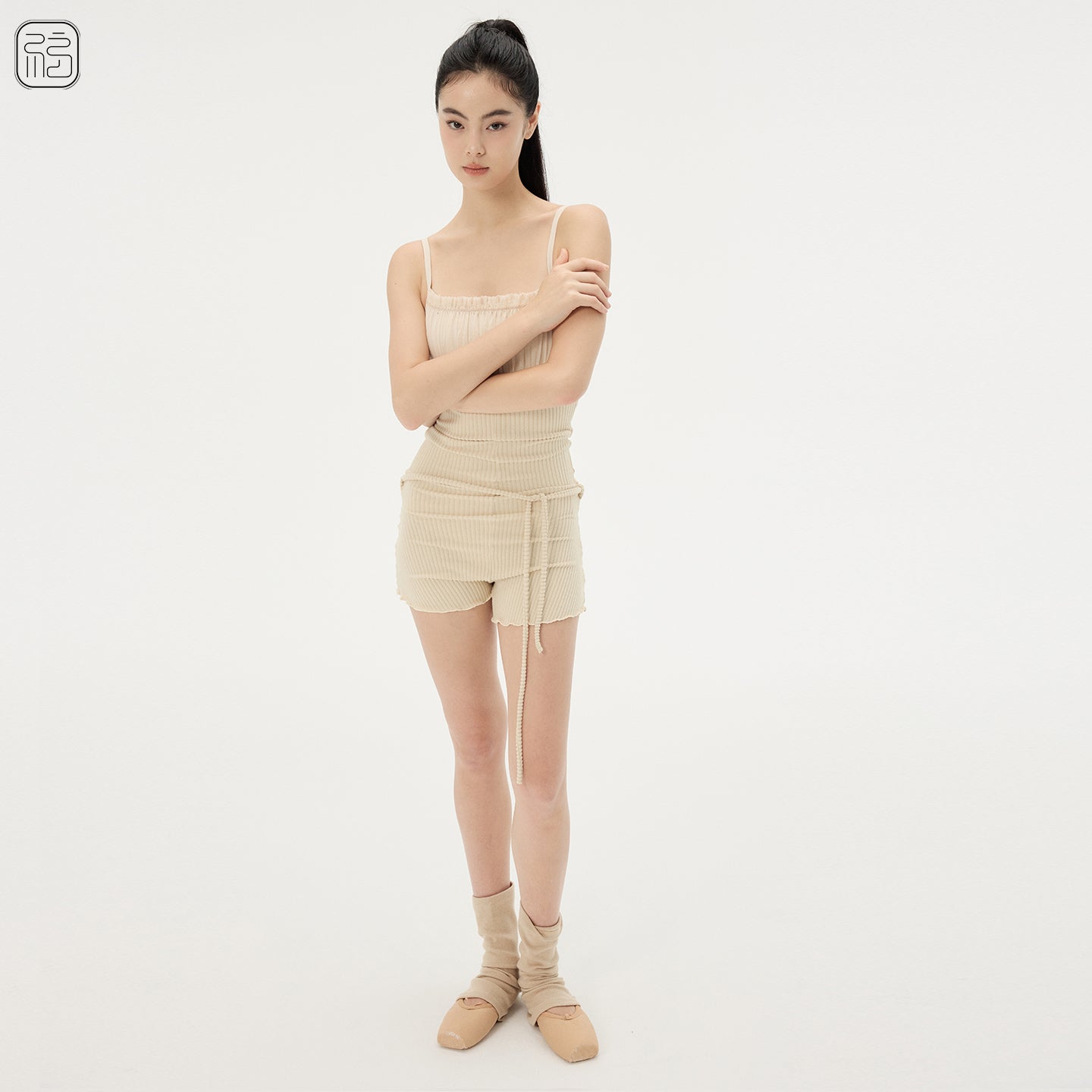 ‘ The Warm ' light weight shorts with extended waist line