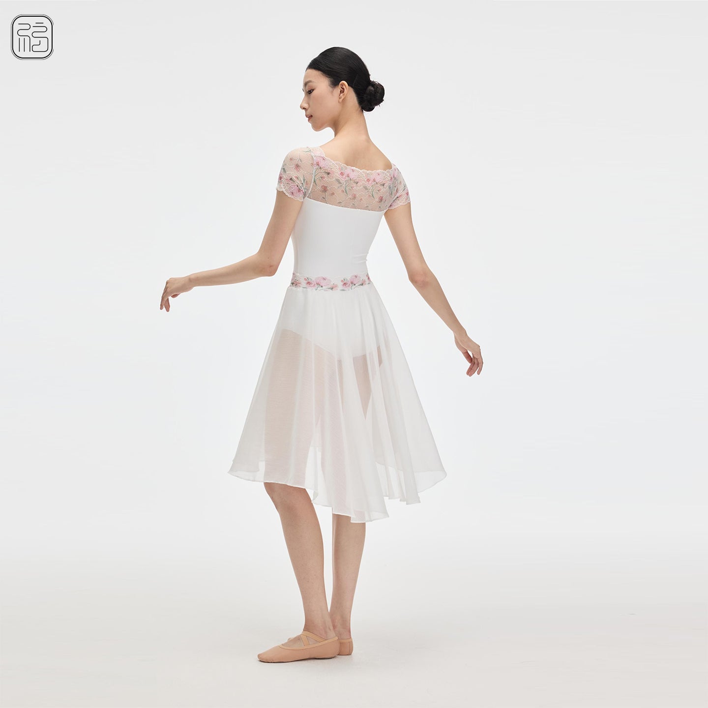 'The Tulip Lace ' Short-Sleeved leotard & skirt