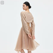 ' The Wasteland '  loose ballet shrug