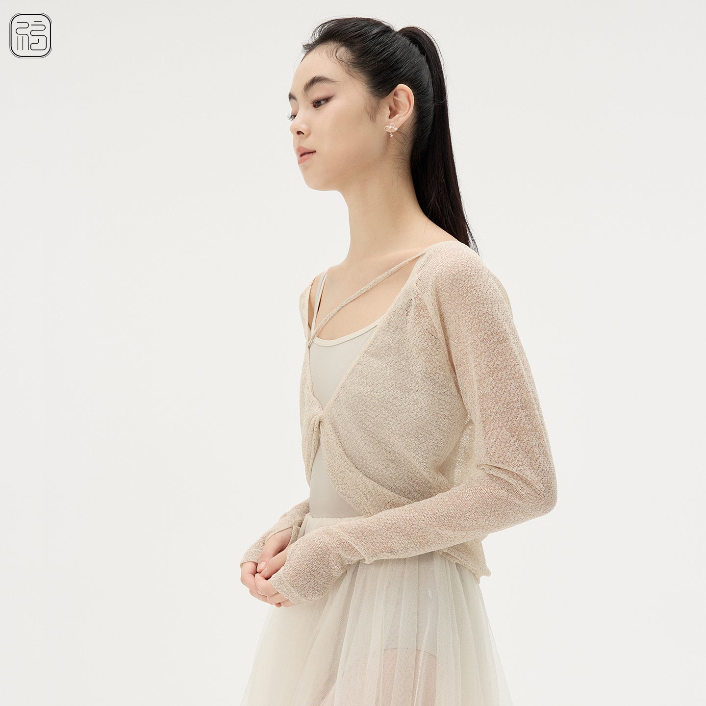 ‘ The Reversible ‘ Knot-front Knitted Top