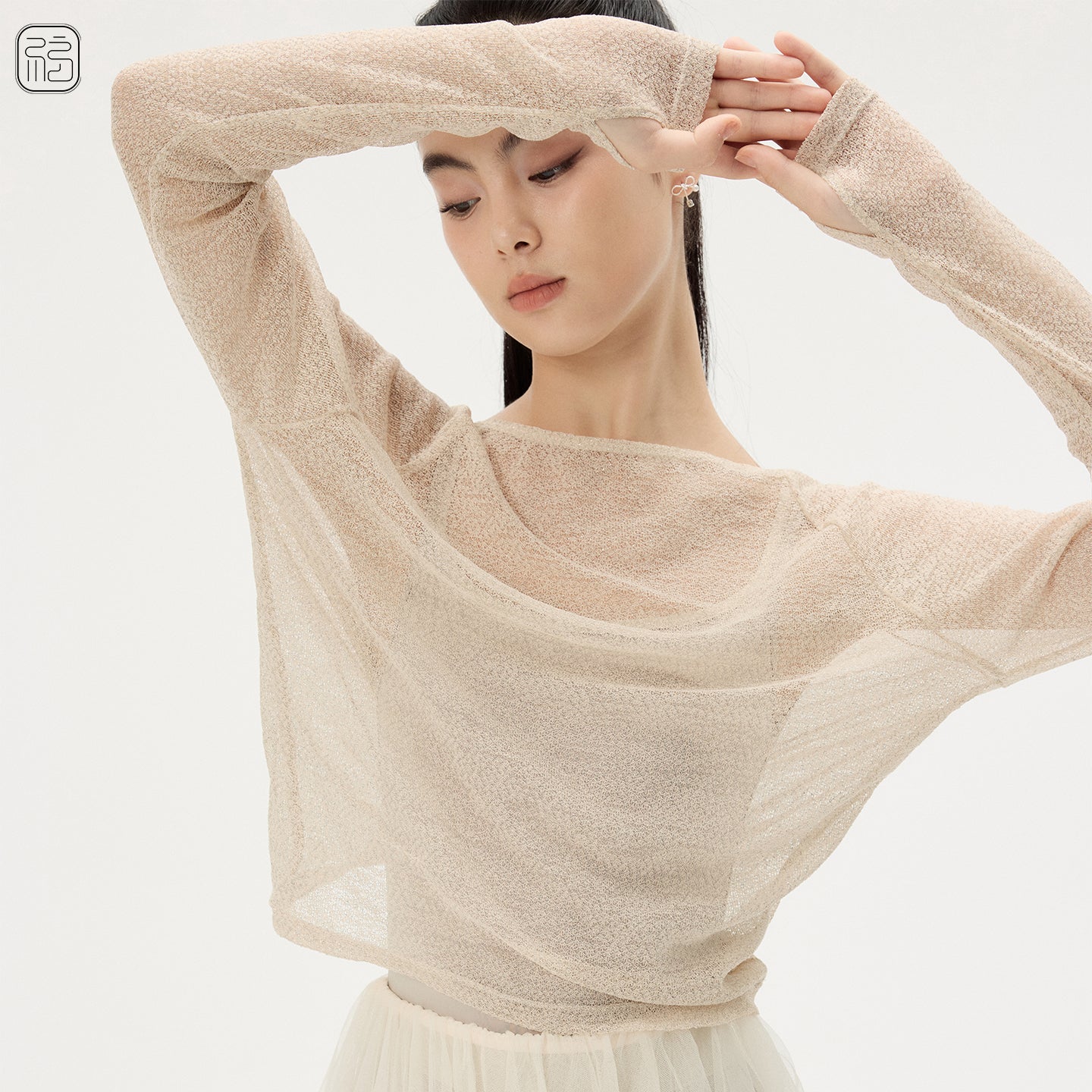 ‘ The Reversible ‘ Knot-front Knitted Top