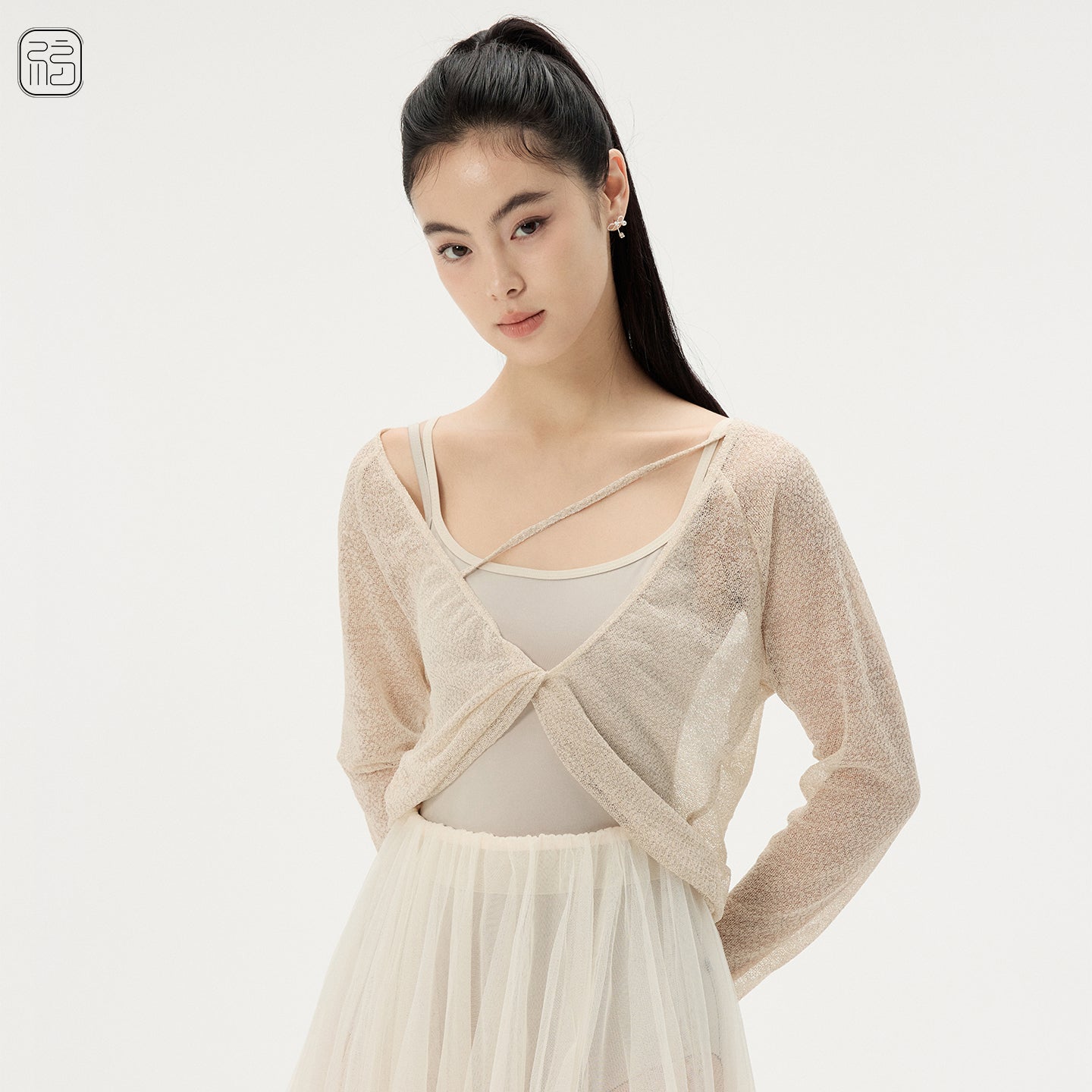 ‘ The Reversible ‘ Knot-front Knitted Top